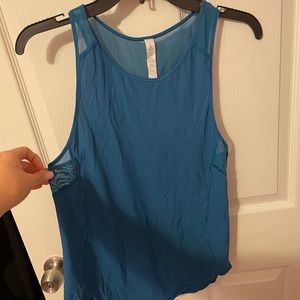 Lululemon tank with mesh